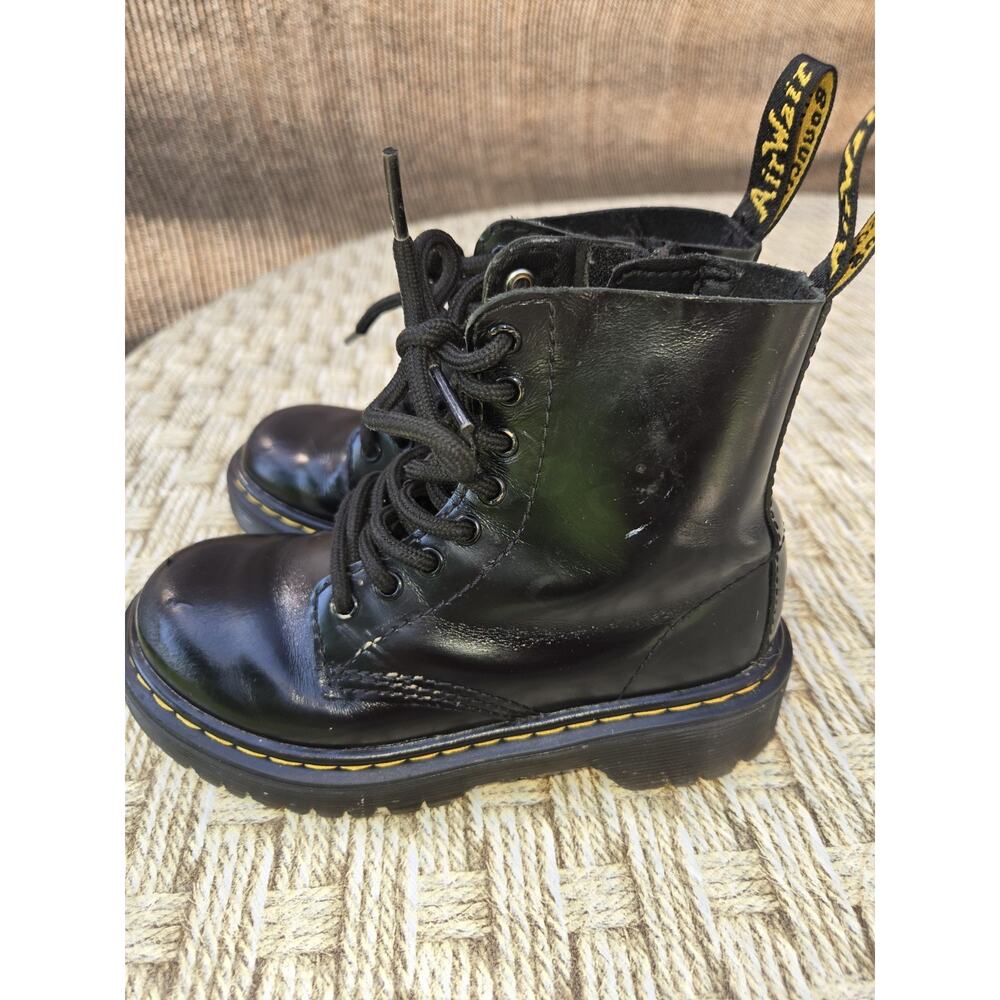 Dr. Doc Martens Boots 1460 Junior Kids AW004 Leather Size US 11 Uk 10